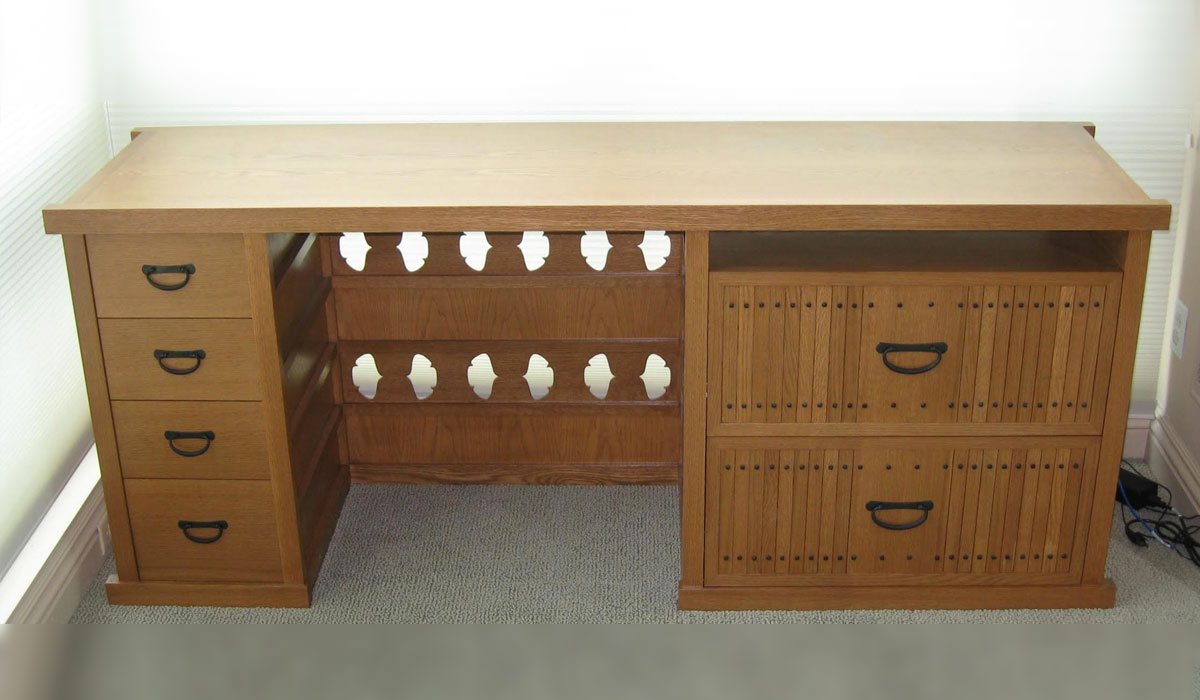 Samper desk