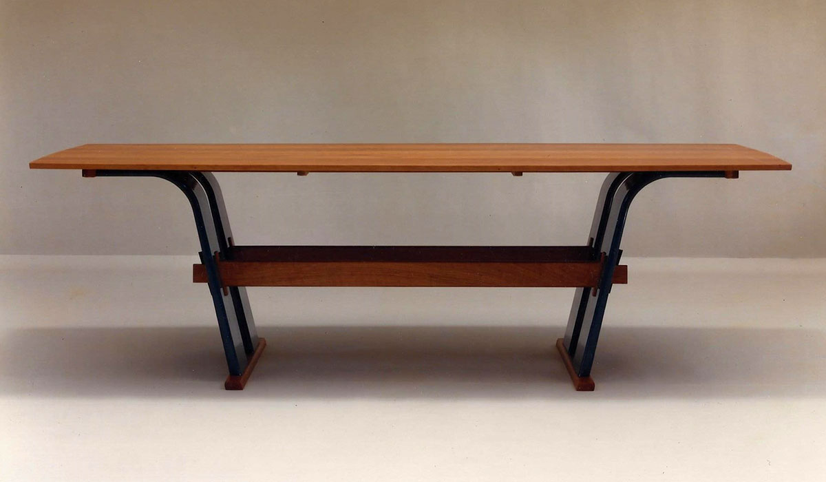 Volante table